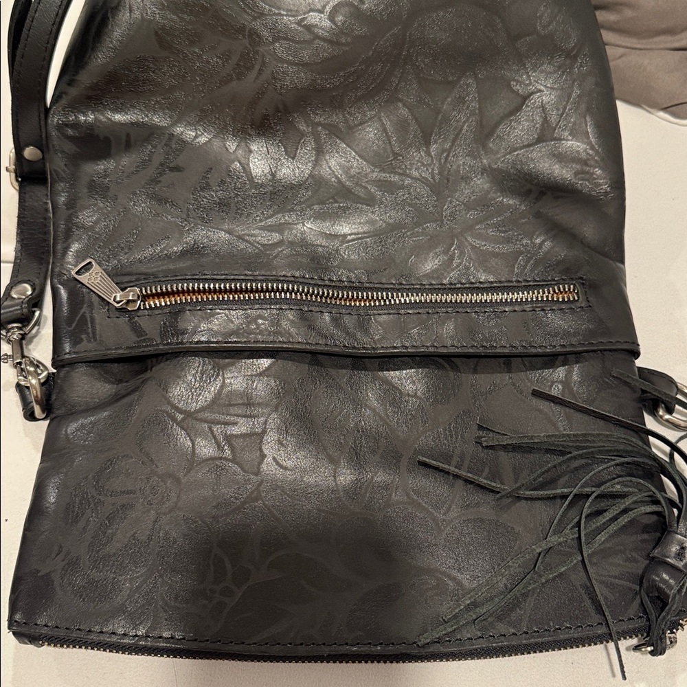On sale!! 
Patricia Nash Medium BACKPACK or Cross body bag - Picture 8 of 11